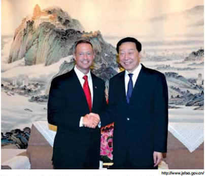 http://www.jsfao.gov.cn/  Then-Gov. Martin O’Malley meets with Jiangsu Province leader Luo Zhijun in
Nanjing, Jiangsu, China, June 4, 2011.